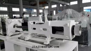 大(dà)型注塑機(jī) 大(dà)型注塑機(jī)